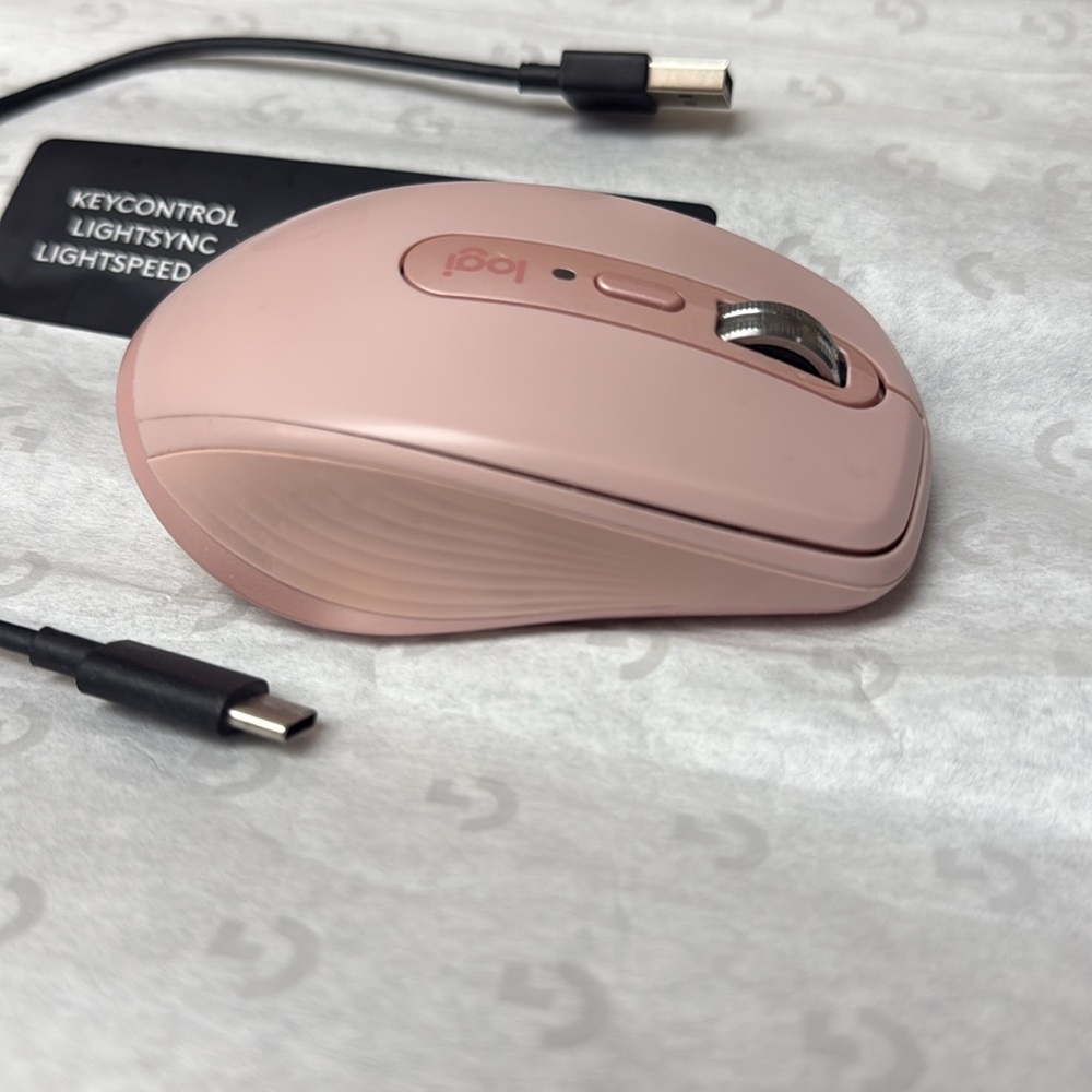 Logitech MX Anywhere 3 Wireless pink Mouse - Picture 4 of 4